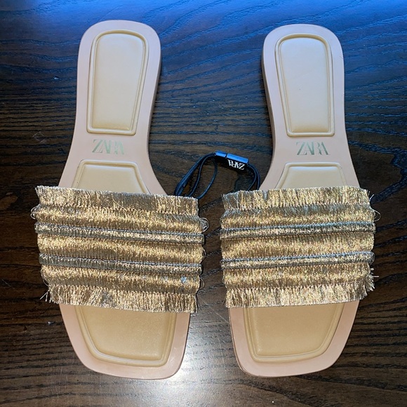 Zara Flat Sandals With Fringe Square Toes Golden - Picture 8 of 12